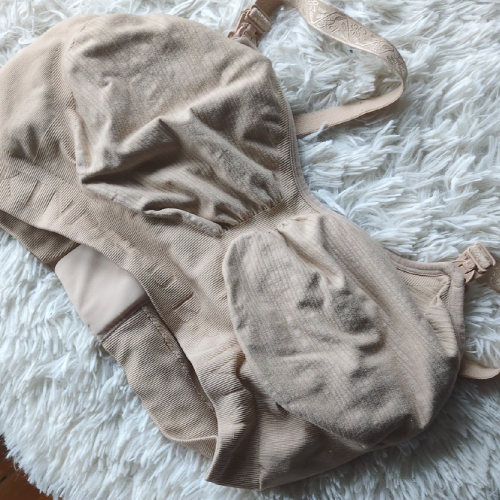 M Busty kindred bravely nursing and pumping bra